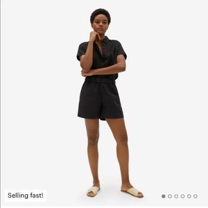 Everlane Easy Short- Never worn